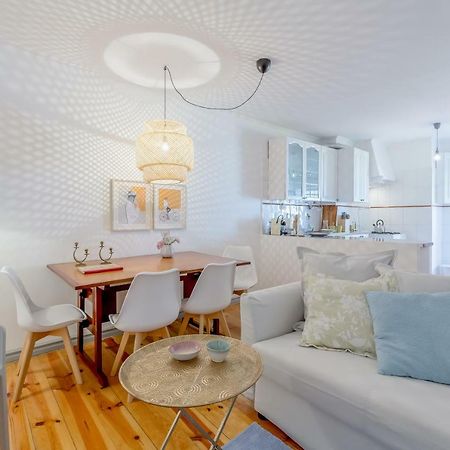 Bright & Spacious Alfama Apartment, By Timecooler Lisboa Eksteriør billede