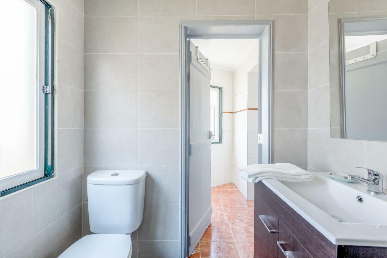 Bright & Spacious Alfama Apartment, By Timecooler Lisboa Eksteriør billede