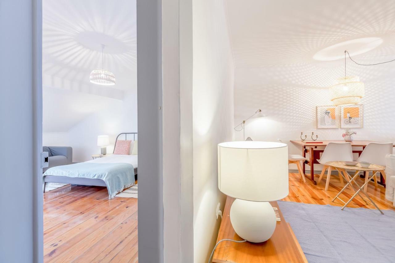 Bright & Spacious Alfama Apartment, By Timecooler Lisboa Eksteriør billede